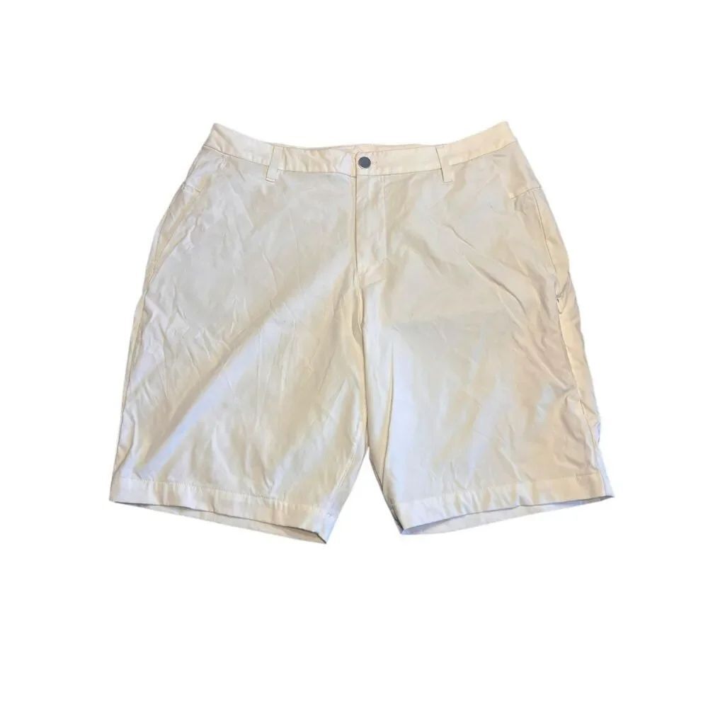 Lululemon ABC men’s 34 off white classic shorts breathable quick dry